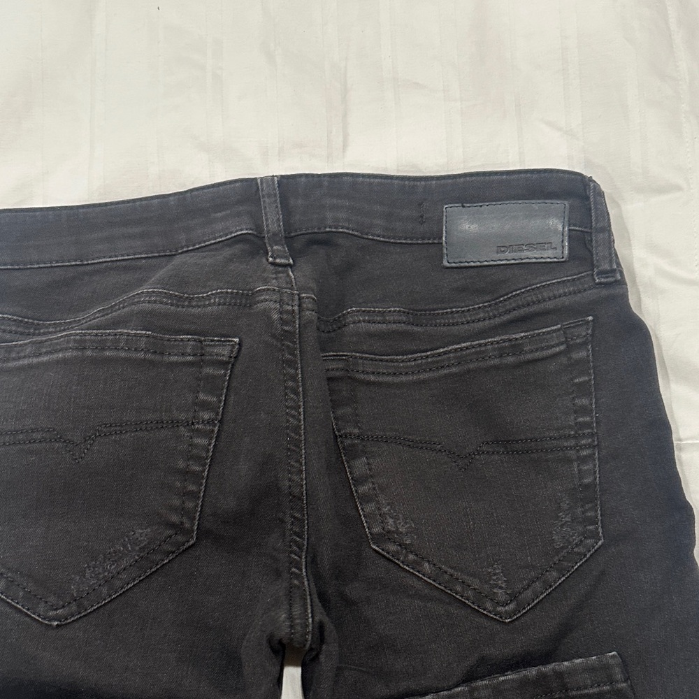 Diesel Super Slim Skinny low waist Straight Jeans in Washed Black